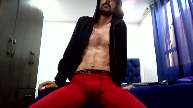 Snapshot of slendt94 chatting on 02-26-26, 03:00 slendt94 online show from 02-26-26, 03:00