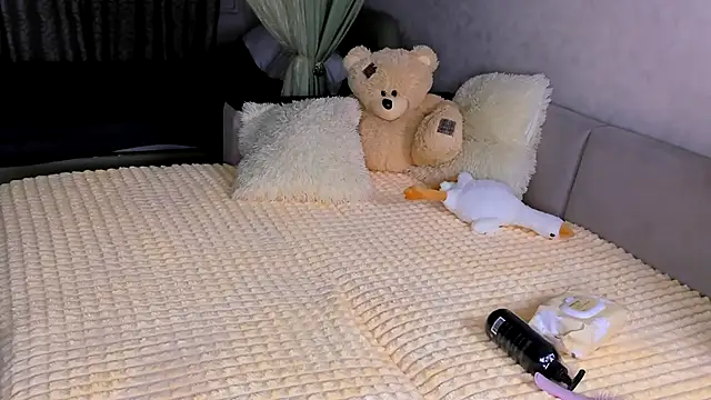 Sweeet Barbie online show from 12-05-25, 03:41