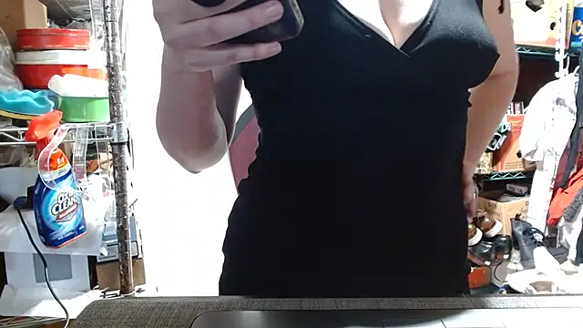 Snapshot of AstridFalk23 chatting on 12-03-25, 07:12 AstridFalk23 online show from 12-03-25, 07:12