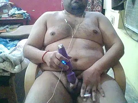 Snapshot of ARYANAVAILABLE chatting on 05-12-26, 11:24 ARYANAVAILABLE online show from 05-12-26, 11:24