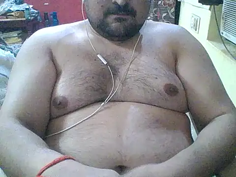 Snapshot of ARYANAVAILABLE chatting on 05-14-26, 09:54 ARYANAVAILABLE online show from 05-14-26, 09:54