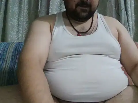 Snapshot of ARYANAVAILABLE chatting on 05-26-26, 09:16 ARYANAVAILABLE online show from 05-26-26, 09:16