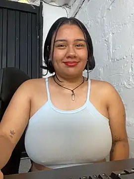 Snapshot of SofiaGarcia7 chatting on 06-24-26, 02:27 SofiaGarcia7 online show from 06-24-26, 02:27