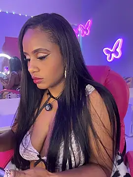 AlisonHoot69 online show from 04-21-26, 02:37