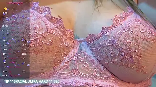 Cristal v 1 online show from 05-20-26, 03:13