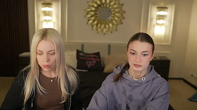 Snapshot of Britney054 chatting on 02-11-26, 04:23 Britney054 online show from 02-11-26, 04:23