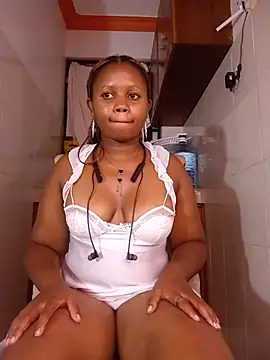 squirtydol001 online show from 06-26-26, 07:40