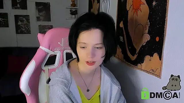 Alina Mills online show from 12-13-24, 05:10