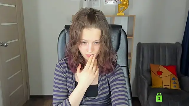 Alina Mills online show from 05-16-26, 06:54