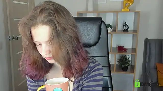 Alina Mills online show from 05-16-26, 10:36