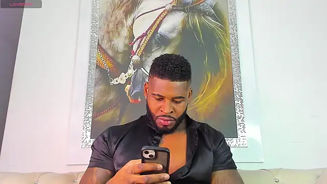 Snapshot of Makonneen chatting on 01-16-26, 02:37 Makonneen online show from 01-16-26, 02:37