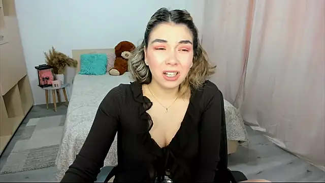 Alexa Dolly12 online show from 02-21-26, 06:36