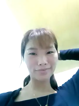 Snapshot of Lonalysexy chatting on 03-19-26, 02:21 Lonalysexy online show from 03-19-26, 02:21