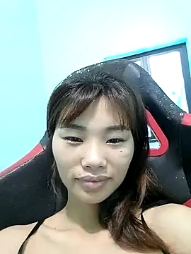 Snapshot of Lonalysexy chatting on 03-31-26, 06:25 Lonalysexy online show from 03-31-26, 06:25