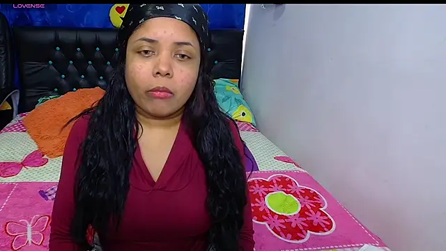 Melikasweetz online show from 05-26-26, 04:36