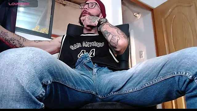 ren stipee online show from 03-15-25, 06:14