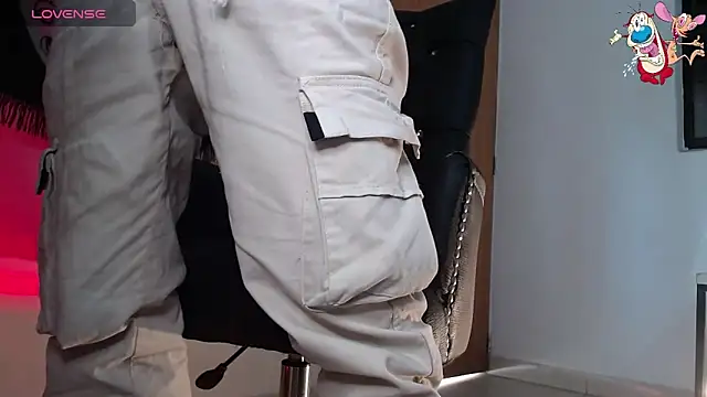 ren stipee online show from 09-08-25, 09:58