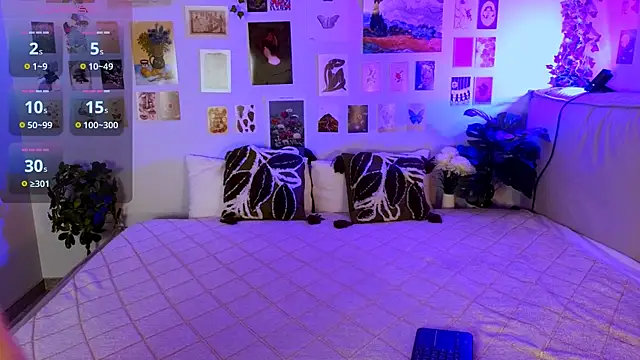 MiaBecky online show from 05-29-26, 05:49