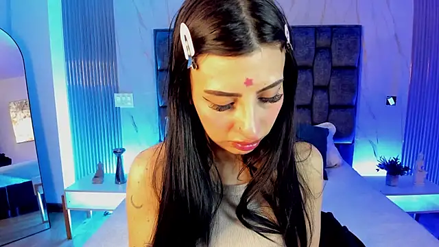 Nicolette ks  online show from 07-03-26, 07:37