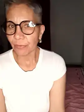 Snapshot of luz_bella chatting on 12-03-24, 02:47 luz bella online show from 12-03-24, 02:47