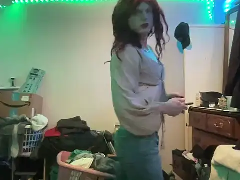 Snapshot of sum1betterthanmost chatting on 11-25-25, 09:26 sum1betterthanmost online show from 11-25-25, 09:26