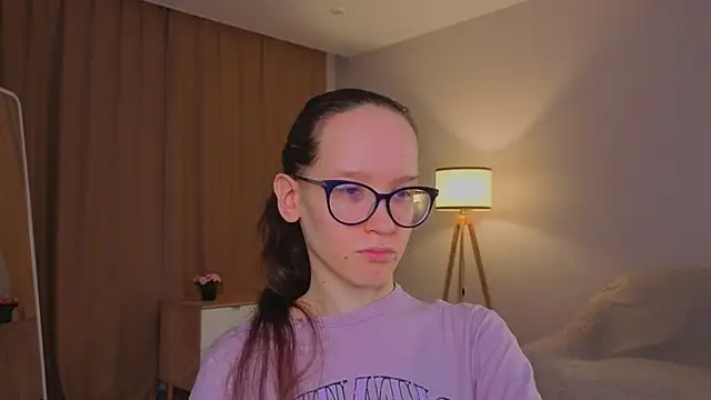 Snapshot of BettyBrowni chatting on 03-02-26, 04:03 BettyBrowni online show from 03-02-26, 04:03