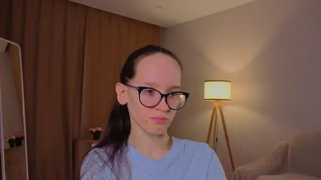 Snapshot of BettyBrowni chatting on 03-08-26, 04:11 BettyBrowni online show from 03-08-26, 04:11