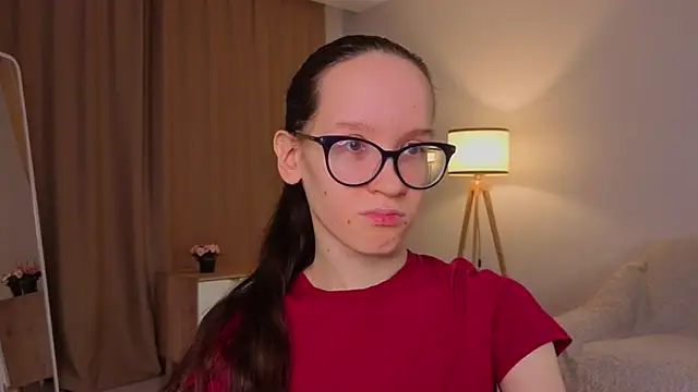 Snapshot of BettyBrowni chatting on 03-15-26, 04:13 BettyBrowni online show from 03-15-26, 04:13