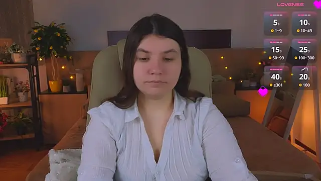 Viola  Shy online show from 04-12-26, 07:19