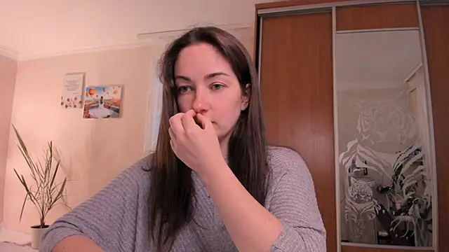 cClandesTina online show from 09-09-25, 03:55