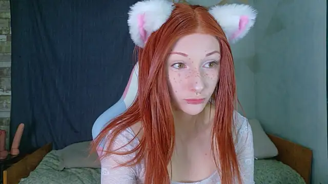 hannaxo1 online show from 04-11-26, 12:15