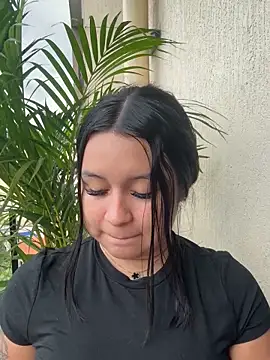 Snapshot of Pretty_Isadora chatting on 01-16-26, 09:52 Pretty Isadora online show from 01-16-26, 09:52