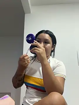 Snapshot of Pretty_Isadora chatting on 03-26-26, 10:59 Pretty Isadora online show from 03-26-26, 10:59