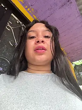 Snapshot of Pretty_Isadora chatting on 03-28-26, 07:35 Pretty Isadora online show from 03-28-26, 07:35