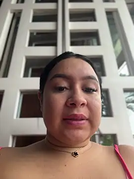 Snapshot of Pretty_Isadora chatting on 03-30-26, 05:14 Pretty Isadora online show from 03-30-26, 05:14