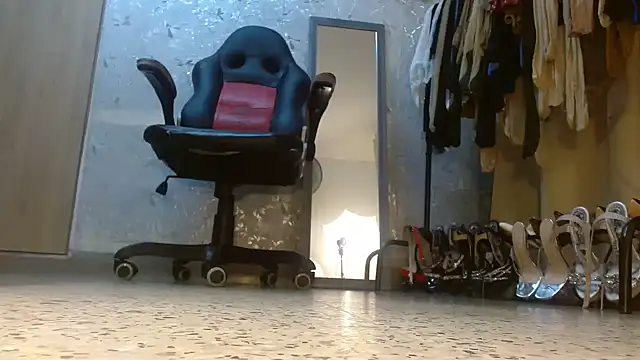 Samantabrown  online show from 03-31-26, 11:32