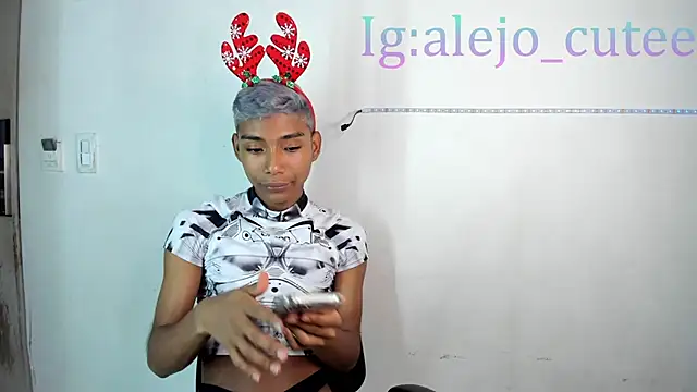 alejo cute online show from 12-14-24, 08:18