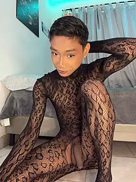 alejo cute online show from 07-10-26, 01:58