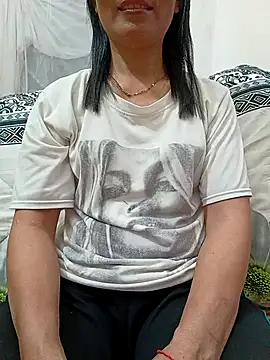 Snapshot of Asian_girl13 chatting on 03-16-26, 05:55 Asian girl13 online show from 03-16-26, 05:55