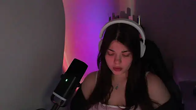 helengilmor online show from 04-04-26, 05:32