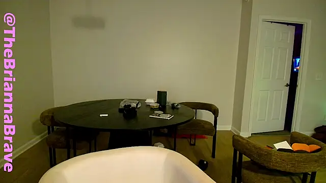 BriannaBrave online show from 01-07-26, 05:54