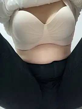 Milk Mom99 online show from 03-08-26, 09:57