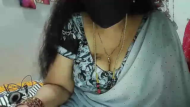 Rani Darling 99 online show from 10-04-25, 06:39