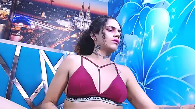 Snapshot of aleja_mistress_ chatting on 12-21-24, 09:12 aleja mistress online show from 12-21-24, 09:12