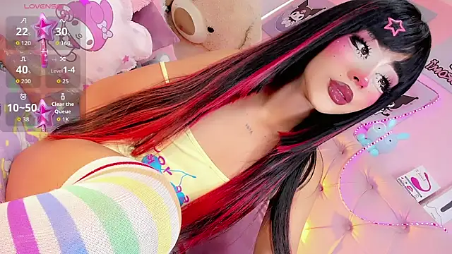 Cute Roxxy online show from 05-28-26, 06:38