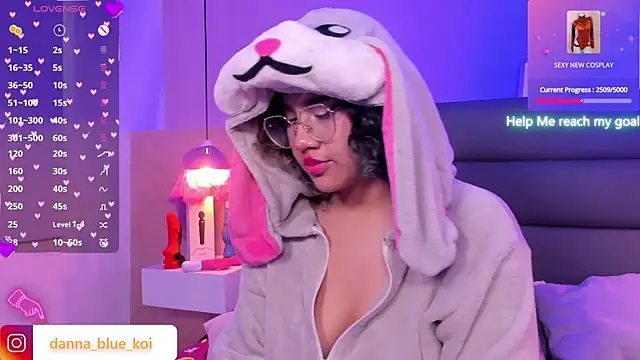 Snapshot of blue_koi chatting on 01-10-25, 07:21 blue koi online show from 01-10-25, 07:21