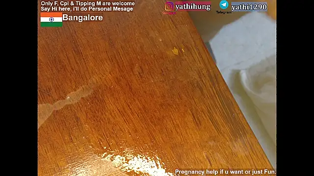 Snapshot of KingCobraClassy chatting on 05-12-26, 08:17 KingCobraClassy online show from 05-12-26, 08:17
