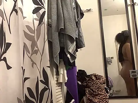 Snapshot of Sexy_ebony_BunNey chatting on 02-02-26, 11:25 Sexy ebony BunNey online show from 02-02-26, 11:25