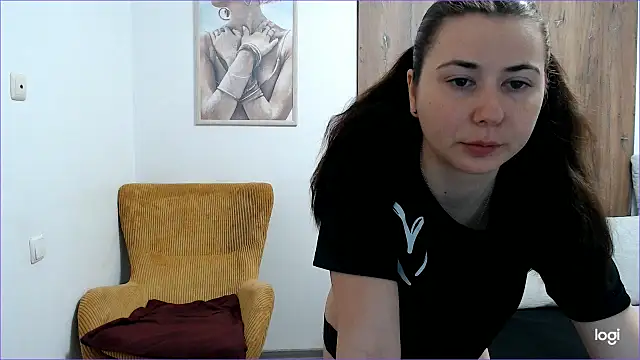 Snapshot of VioletaFlower7 chatting on 05-14-26, 09:05 VioletaFlower7 online show from 05-14-26, 09:05