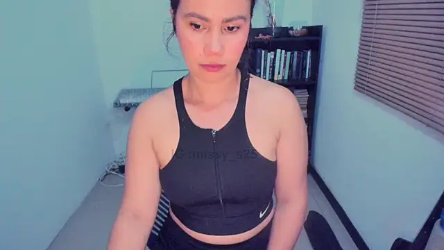 gigi stephans online show from 05-14-26, 01:56